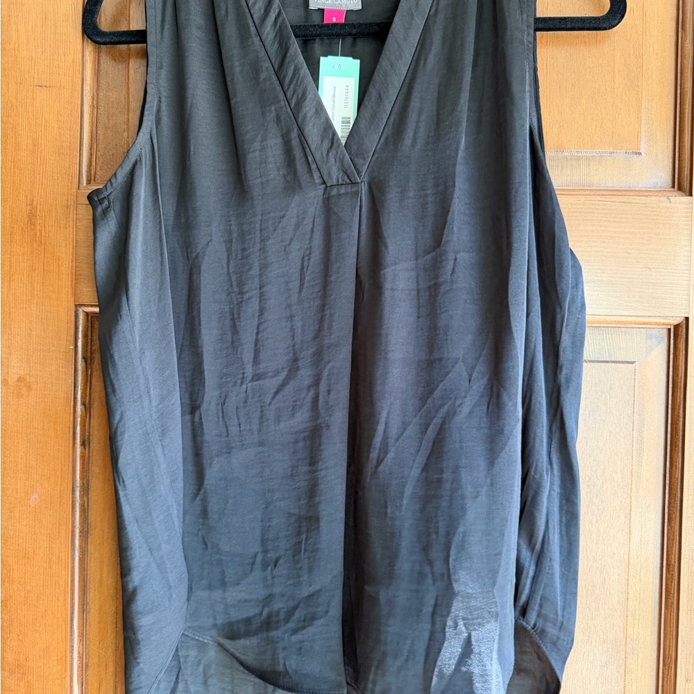 Vince Camuto Black V-Neck Sleeveless Top New with tags